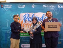 GM TPK Koja Bersama Pelindo Ajak Siswa SMAN 110 Jakarta Mengenal Dunia Pelabuhan