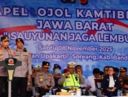 Kapolri Pimpin Apel Ojol Kamtibmas di Jabar: Bersatu Padu Jaga Keamanan
