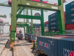 Pt Terminal Teluk Lamong Catat Lonjakan Arus Petikemas 6,5% Di Oktober 2025