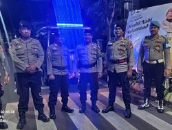 Patroli Cipta Kondisi Polsek Johar Baru Antisipasi Gangguan Kamtibmas di Malam Hari