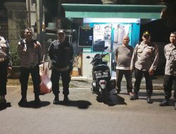 Patroli Kolaborasi Tiga Pilar Menteng Perkuat Keamanan Malam di Jalan Garut Rw 07 Menteng