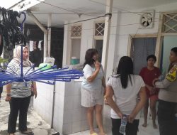 Bhabinkamtibmas Petojo Selatan Evakuasi Tiga Pekerja Rumah Tangga yang Alami Intimidasi Majikan