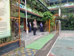 Bhabinkamtibmas Karet Tengsin Ajak Pelajar SMAN 7 Jakarta Bijak dan Tolak Ajakan Unras