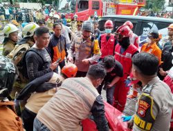 Kapolsek Kemayoran Terluka Robek Tangannya Saat Evakuasi Kebakaran di Terra Drone Indonesia