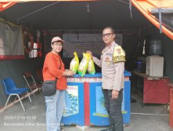 Gerakan Pangan Murah Polsek Johar Baru Salurkan Beras Bulog Tahap 5 untuk Warga Kampung Rawa