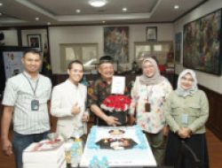 BRI BO Ciputat Berikan Apresiasi pada Hari Ulang Tahun Kalemdiklat Polri Komjen Pol. Prof. Dr. Chryshnanda Dwilaksana, M.Si