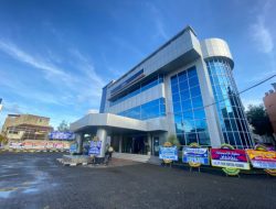 Dibanjiri Karangan Bunga di HUT ke-130, BRI KC Cilegon Terima Dukungan dan Kepercayaan Nasabah serta Mitra