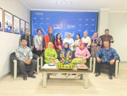 Perayaan HUT BRI ke-130, BO Ciputat Gelar Potong Tumpeng Penuh Kebersamaan