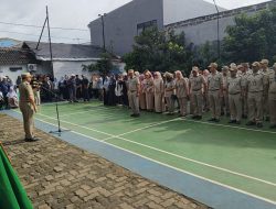 Lurah Kebon Bawang Wafat, Pemkot Jakarta Utara Gelar Upacara Pelepasan dan Pemakaman di TPU Rawa Terate