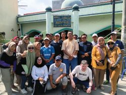 Ketua RW 07 Semper Barat Sapa Warga di “Minggu Ceria”, Tampung Aspirasi dan Keluhan Masyarakat