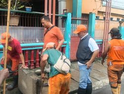 Kelurahan Kalibaru Gelar Kerja Bakti Jaga Jakarta Pasca Banjir