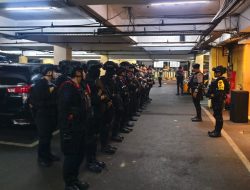 Patroli Gabungan Brimob Polda Metro Jaya Amankan Kendaraan dan Alat Mencurigakan di Rawamangun