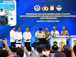 Presiden Prabowo Subianto Anugerahkan Bintang Jasa dan Satyalancana Wira Karya kepada Penggerak MBG dan Rantai Pasok SPPG Polri