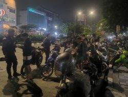 Brimob Polda Metro Jaya Bersama Satgas Anti Tawuran Gagalkan Balap Liar di Jakarta Timur