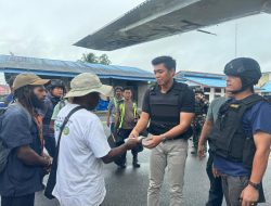 Korowai Memanggil Nurani: Solidaritas Warga Menguat di Tengah Penembakan Pilot, Empat Pelaku Diamankan dan Pengamanan Bandara Diperketat
