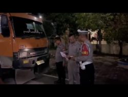 Wujudkan Kepedulian Polri, Polres Aceh Timur Salurkan Bantuan Logistik Kapolri ke 14 Titik Pengungsian Banjir