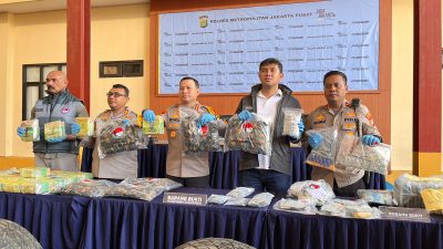 Polres Metro Jakarta Pusat Ungkap Sabu 26,7 Kg Jaringan Medan–Jakarta dan 14 Kasus Obat Berbahaya
