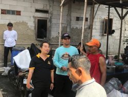 Anggota DPRD DKI Jakarta Fraksi PSI Bun Joi Phiau Hadir dalam Kerja Bakti Warga RT 008/03 Luar Batang