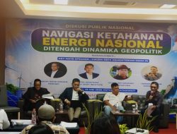 Indonesia Berisiko Terjebak antara Batu Bara dan Energi Terbarukan