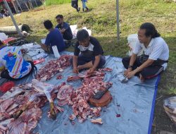 Penuh Kebersamaan, Warga DMarco Residence Gotong Royong Bagikan Daging Qurban untuk Masyarakat Sekitar
