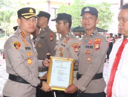 Kapolres Jakpus Beri Penghargaan Personel Berprestasi, Dorong Budaya Kerja Profesional